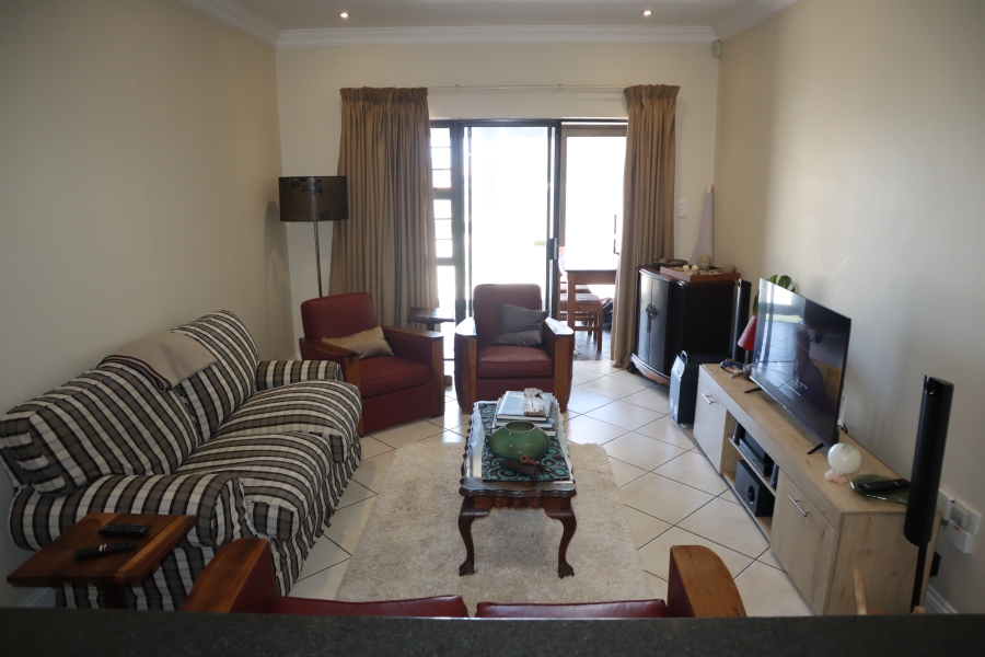 To Let 3 Bedroom Property for Rent in Wavecrest Eastern Cape